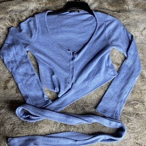 Blue crop sweater